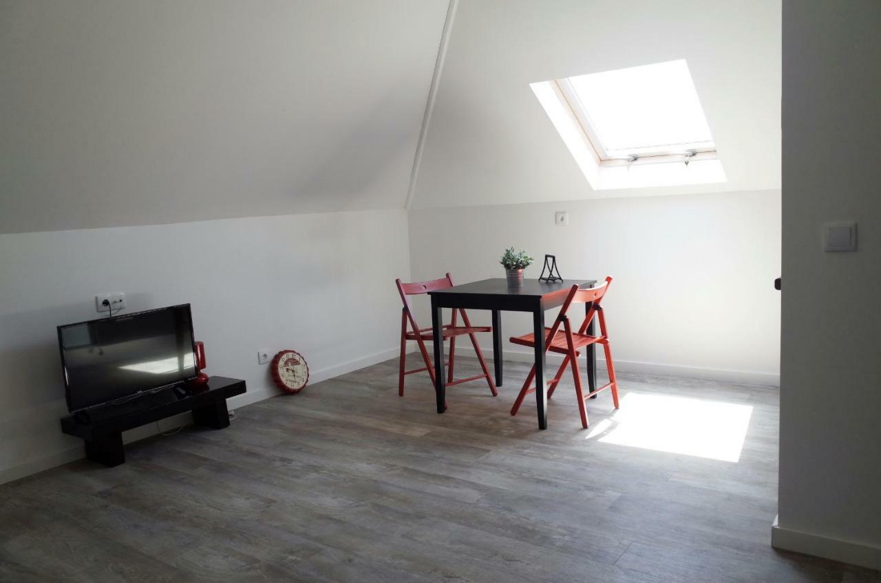 Apartment Lisbon 5 *